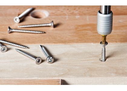 The difference between galvanized screws and nickel-plated screws